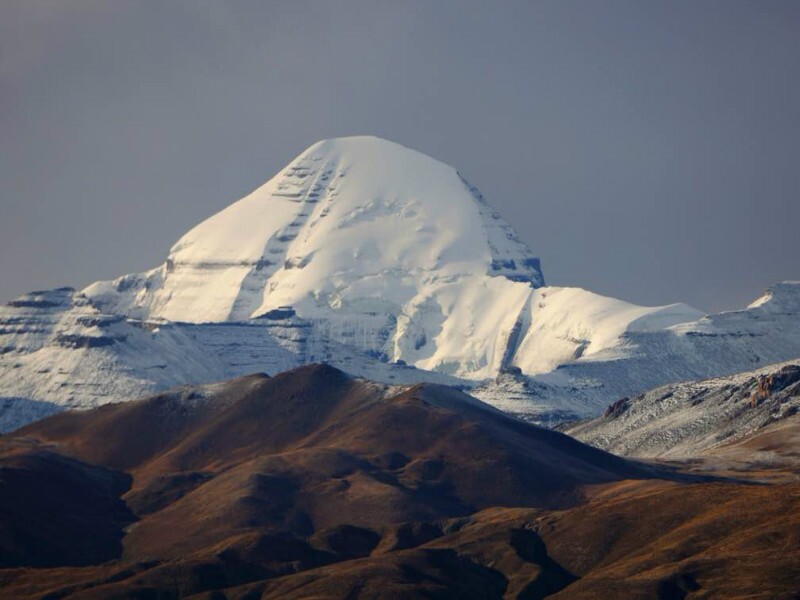 What are interesting facts about Mount Kailash?