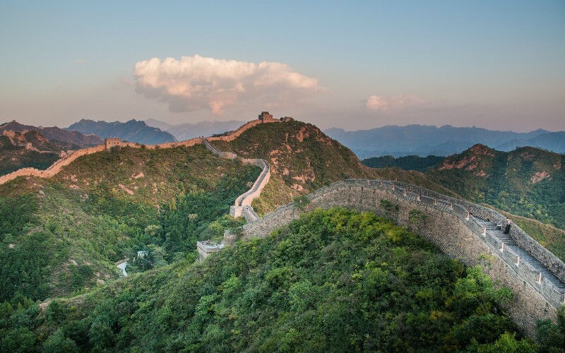巴达ling Great Wall — Most Popular with Chinese and VIPs