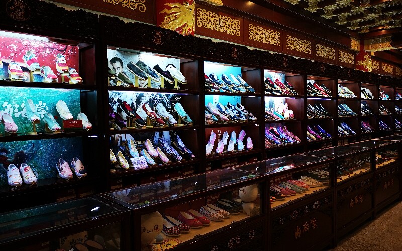 Beijing Shopping — The Best Souvenirs and Places to Shop