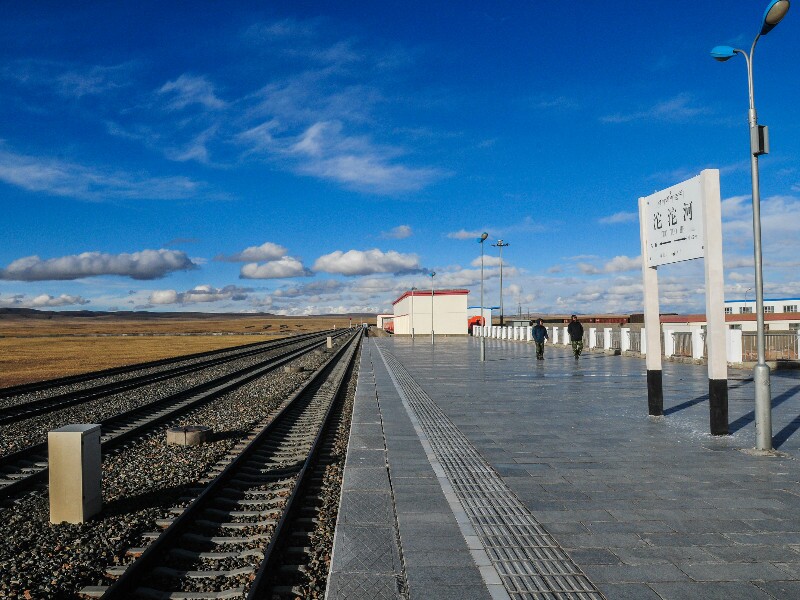 Trains to Tibet — Experience the Qinghai-Tibet Railway